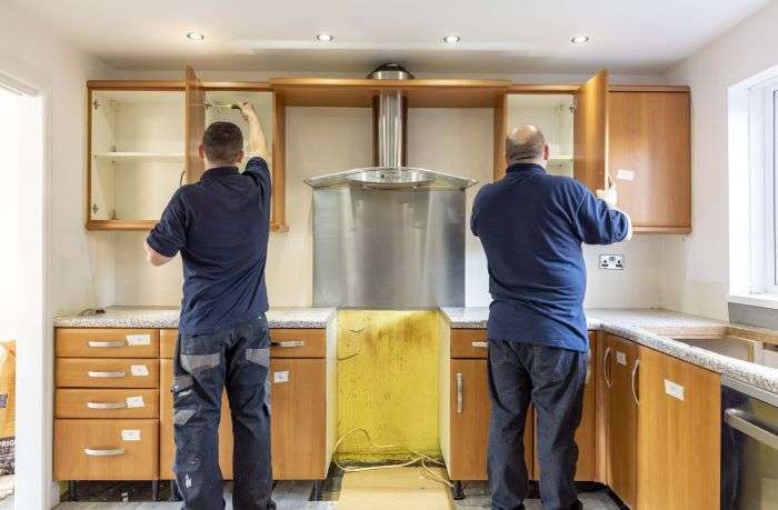 Kitchen refurbishment Tenerife